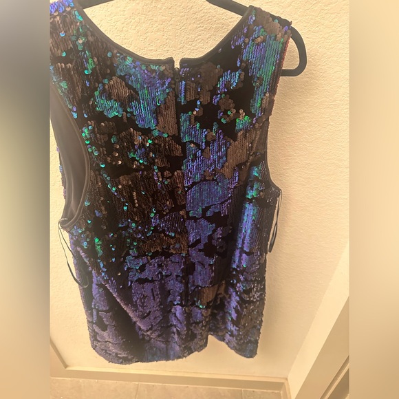 Sequin V-Neck Dress - Picture 4 of 7